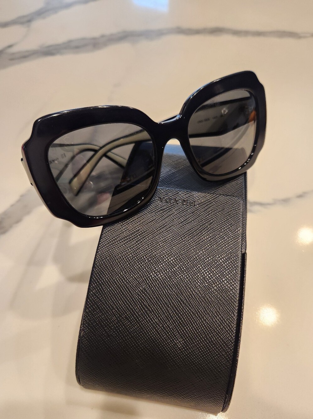 Stylish PRADA Black Women's Sunglasses - Classic Square Frame